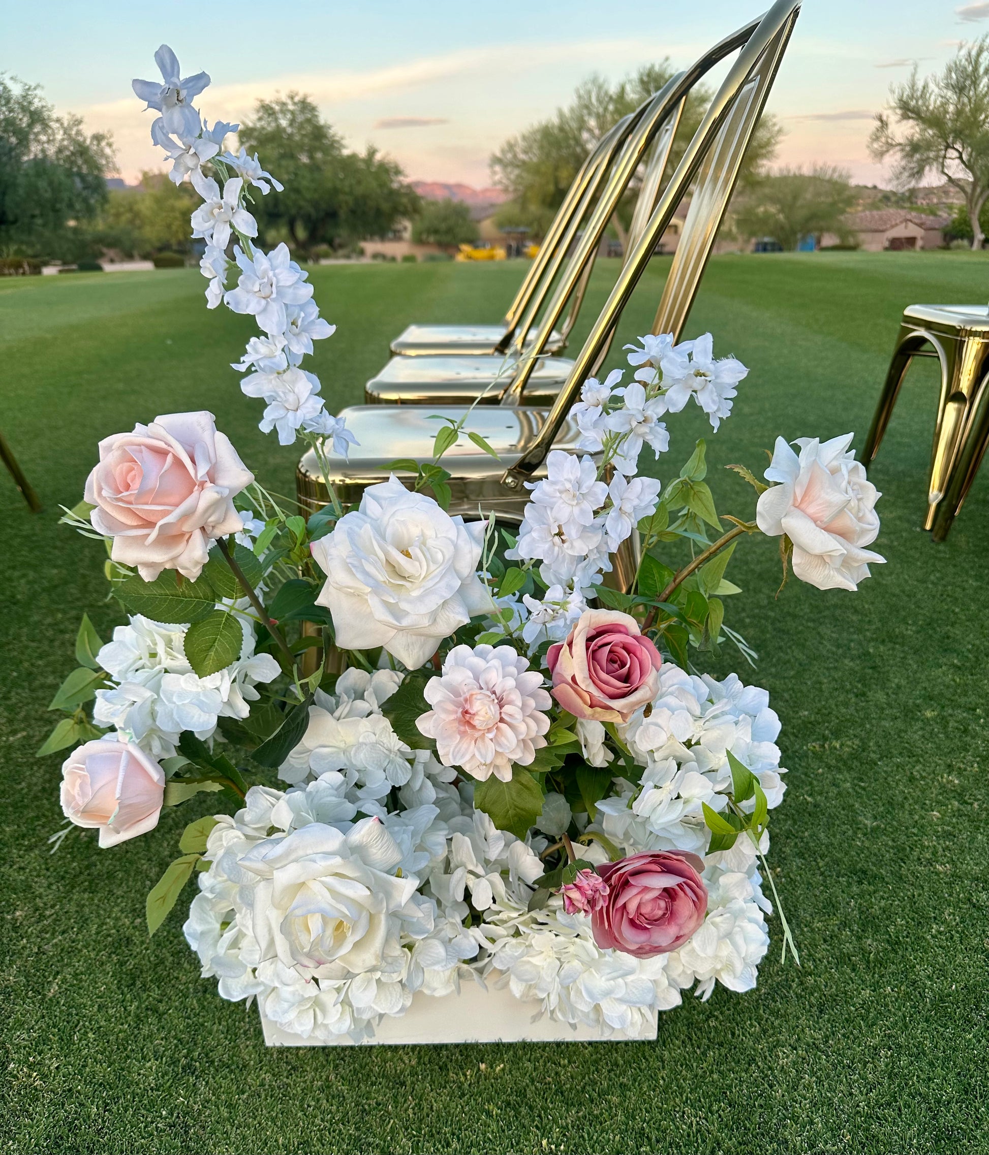 ella-aisle-flower-display