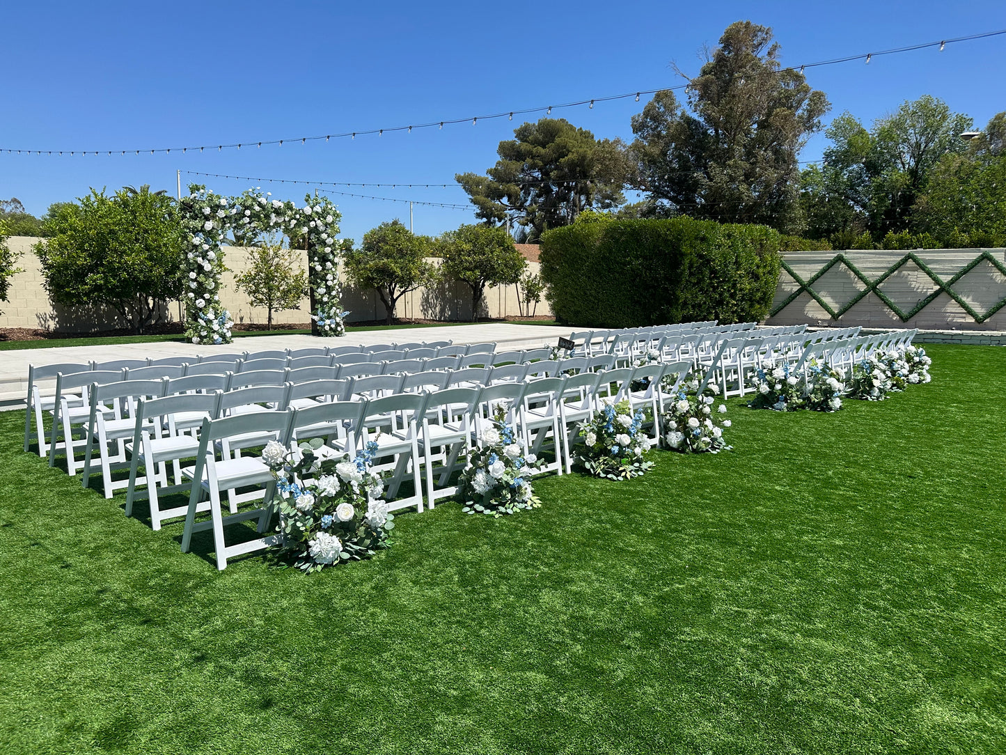 kylee-aisle-flowers-gather-estates