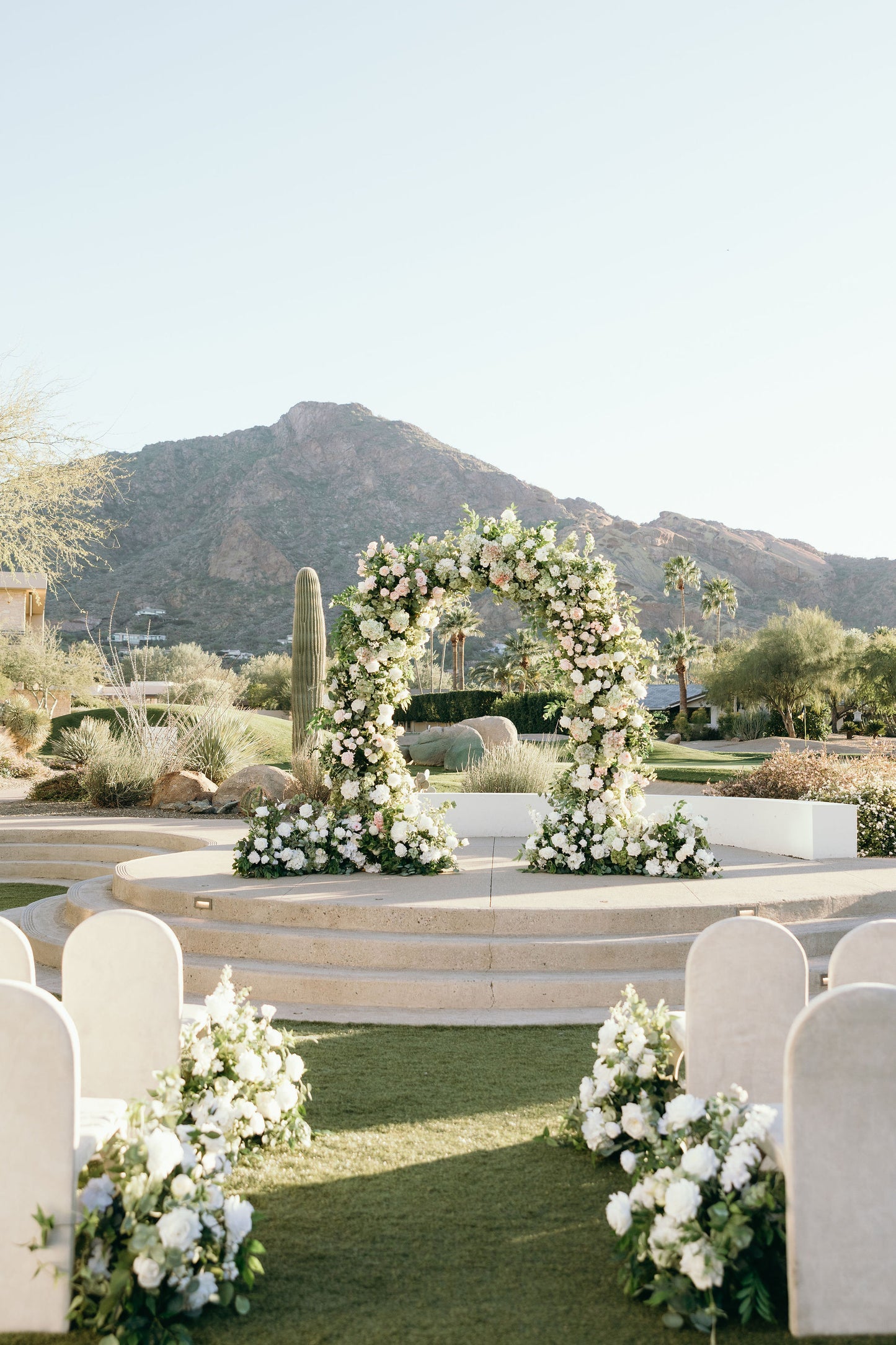 Eden full rounded Arch (This Arch is shown with pops of color added in)