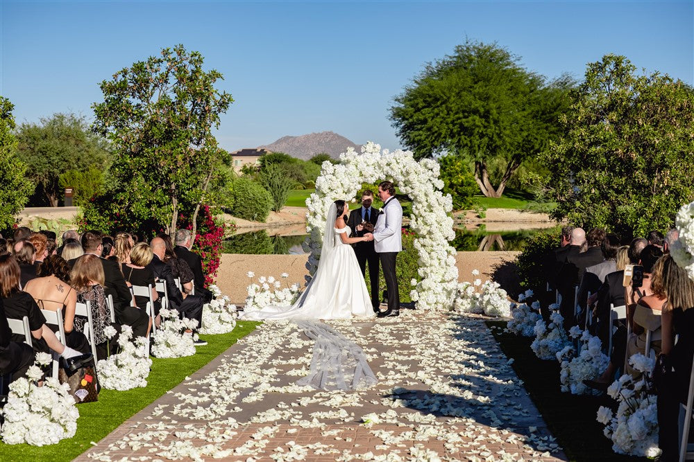 Pearl Aisle Flowers