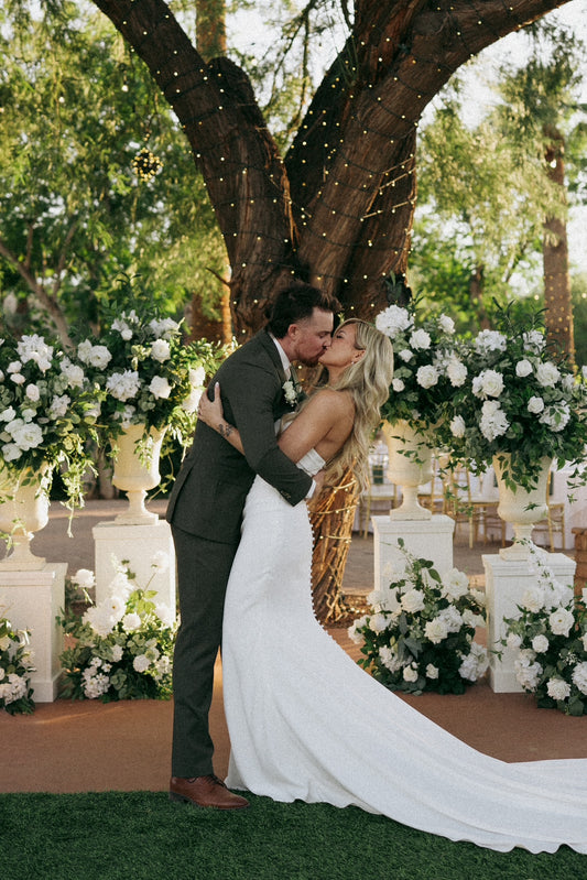 Garden Floral Urns - Set of 2 urns