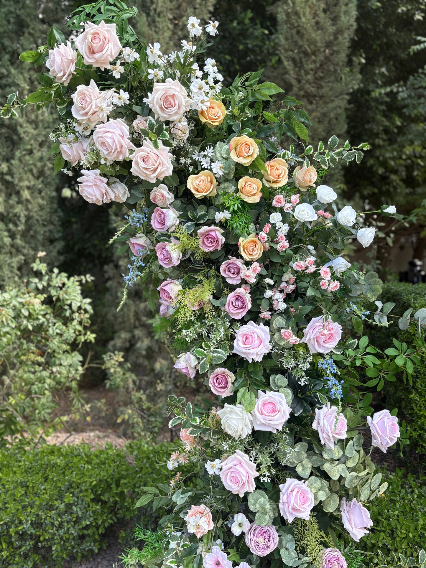 Maylee Wedding Pillars