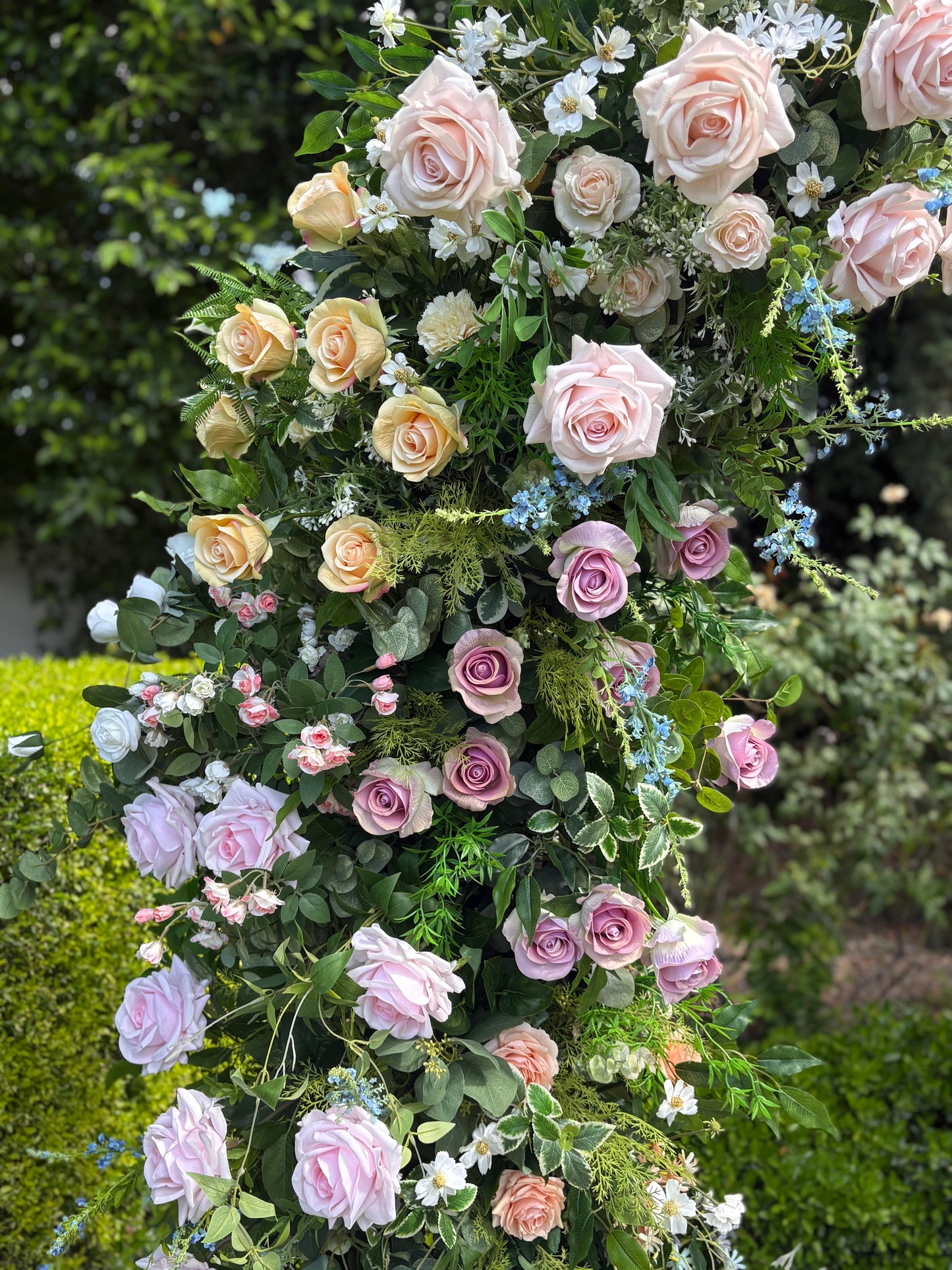 Maylee Wedding Pillars